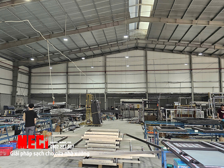 Nhà xưởng gia công nhôm hệ